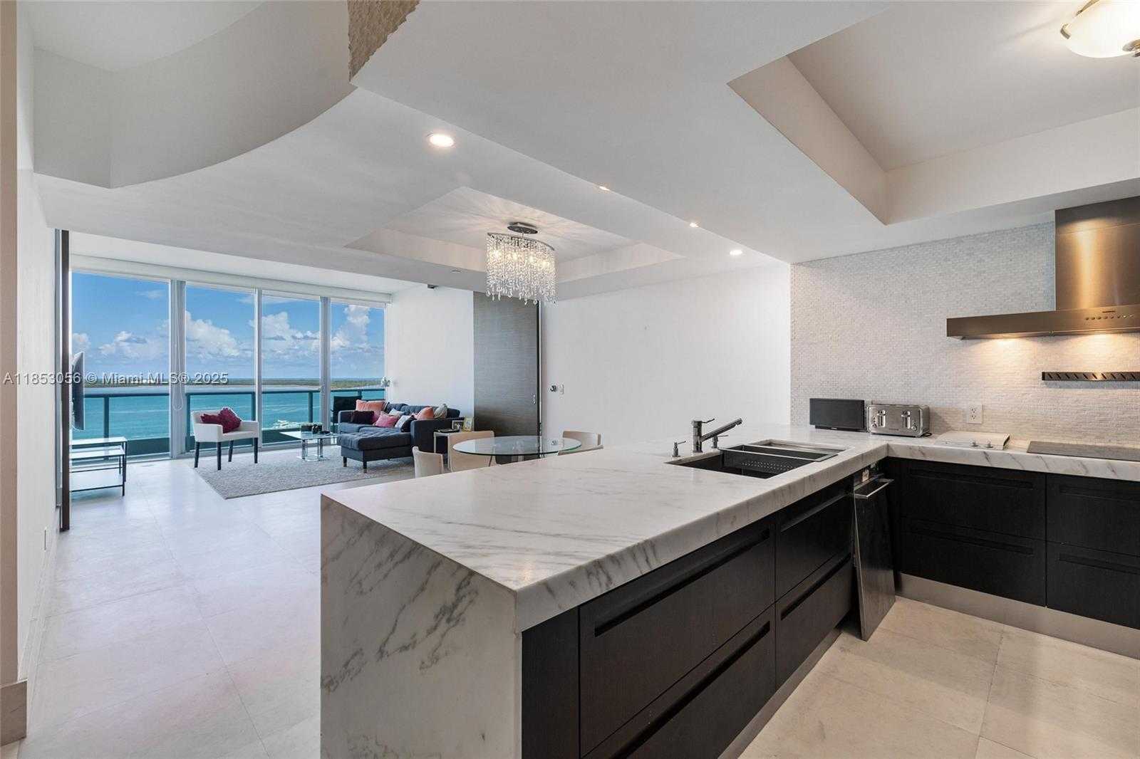Small Image of 1331 BRICKELL BAY DR #1703, Miami Number 15