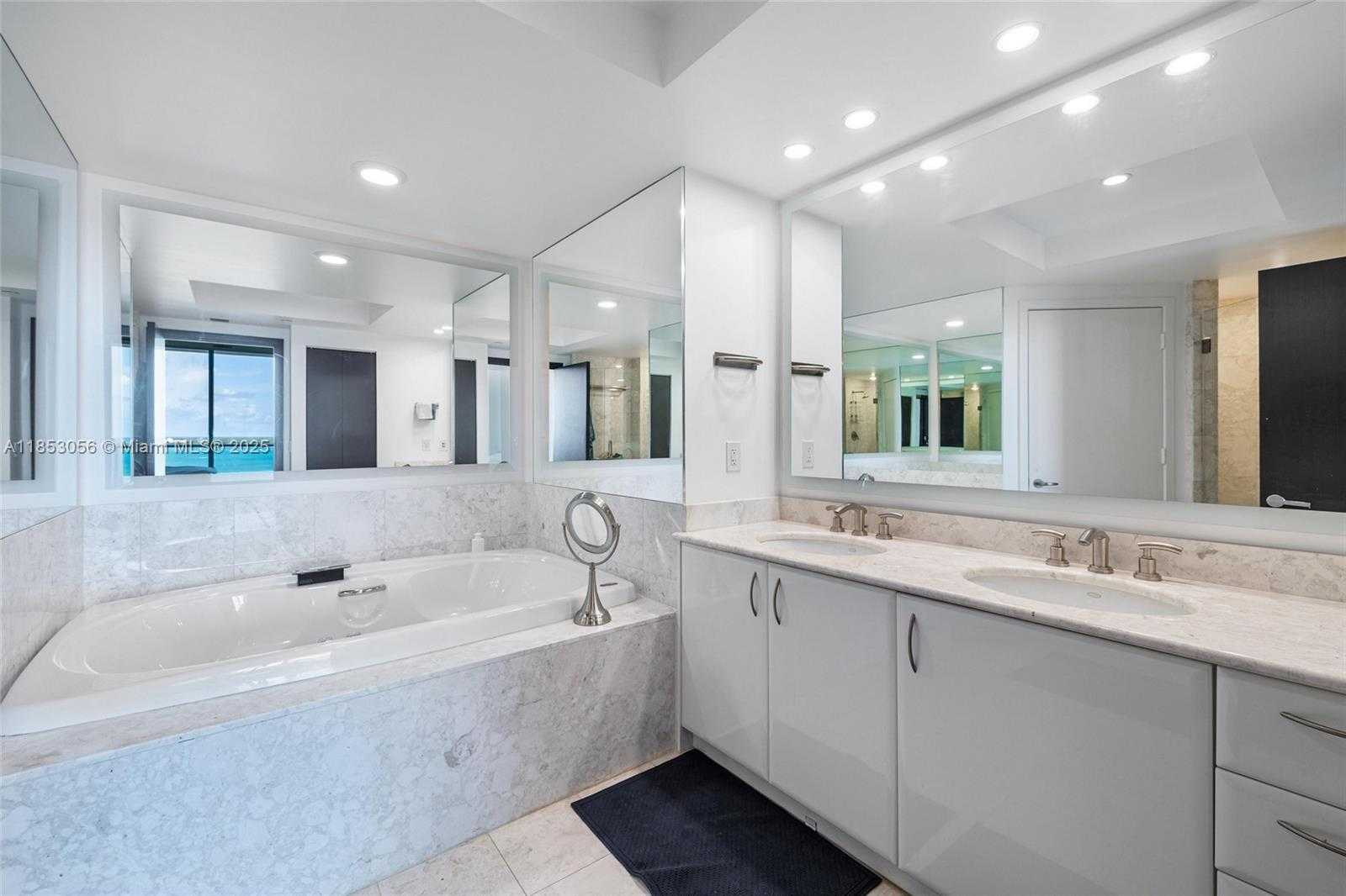 Small Image of 1331 BRICKELL BAY DR #1703, Miami Number 21