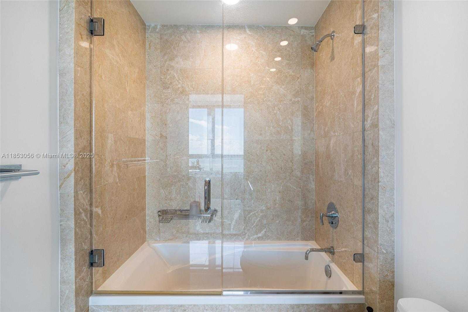 Small Image of 1331 BRICKELL BAY DR #1703, Miami Number 28