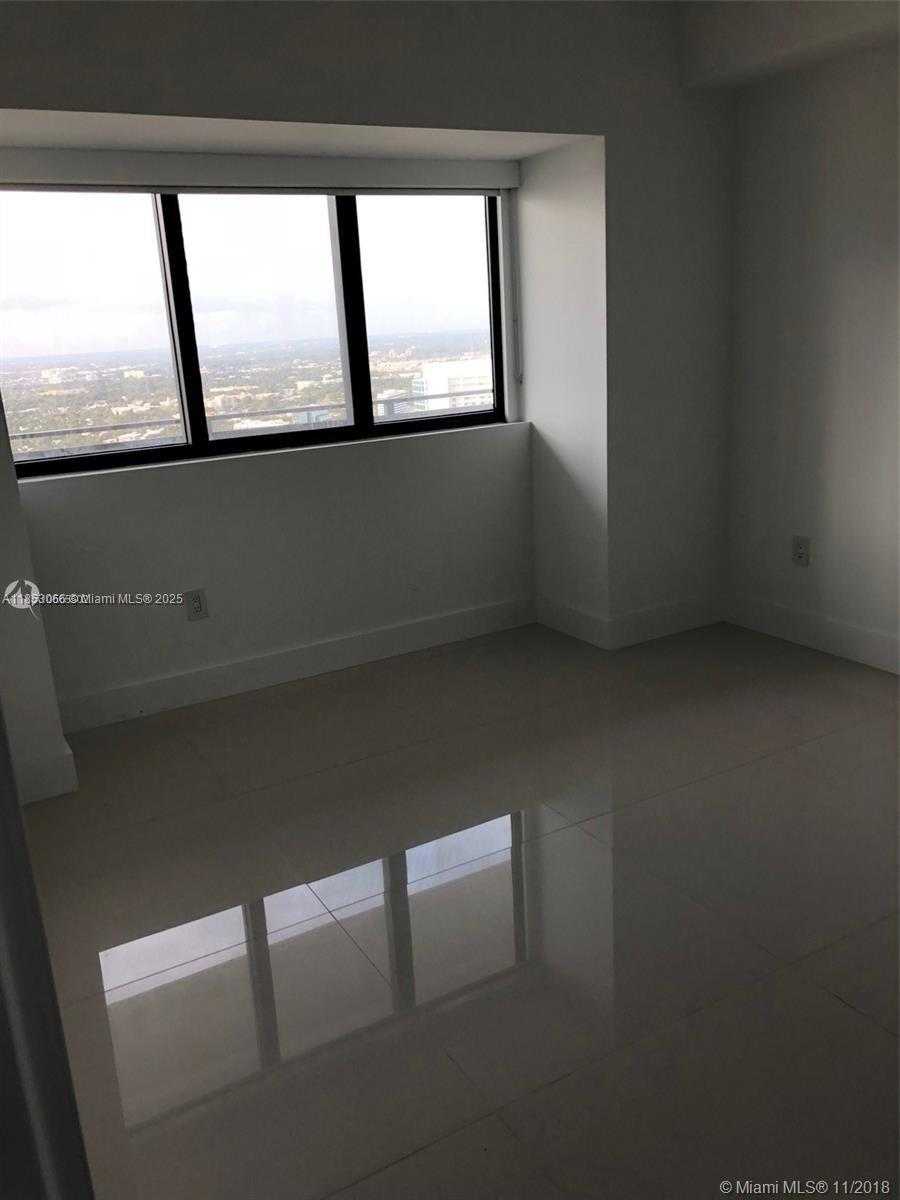 Small Image of 650 NORTH EAST 32 STREET #4503, Miami Number 3