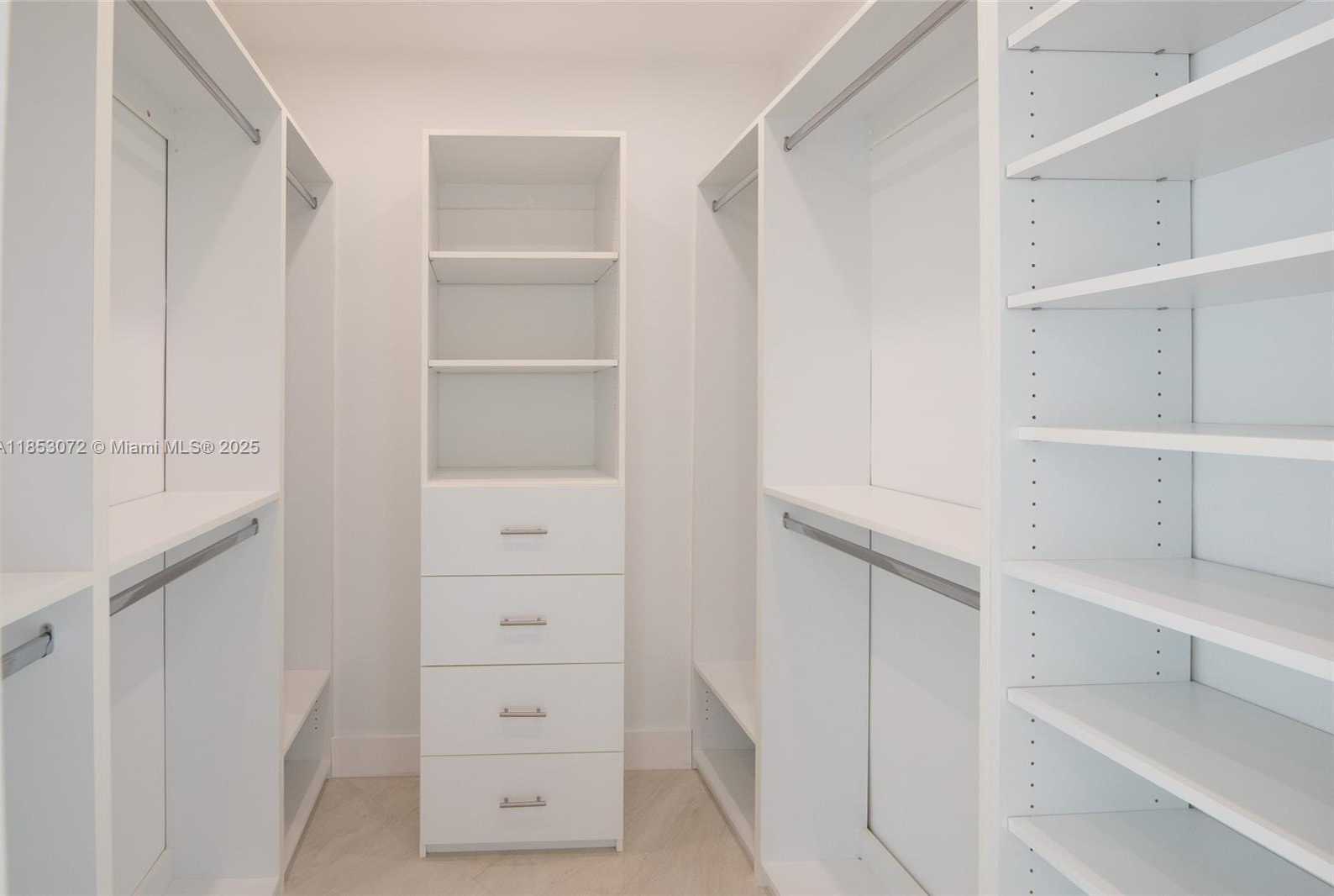 Small Image of 201 CRANDON BLVD #929, Key Biscayne Number 13