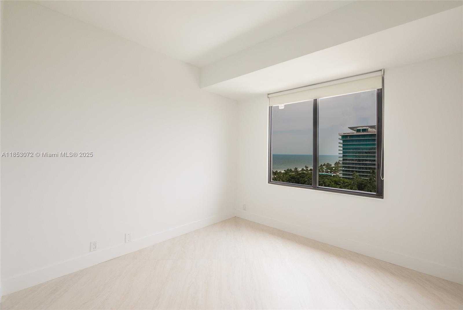 Small Image of 201 CRANDON BLVD #929, Key Biscayne Number 16