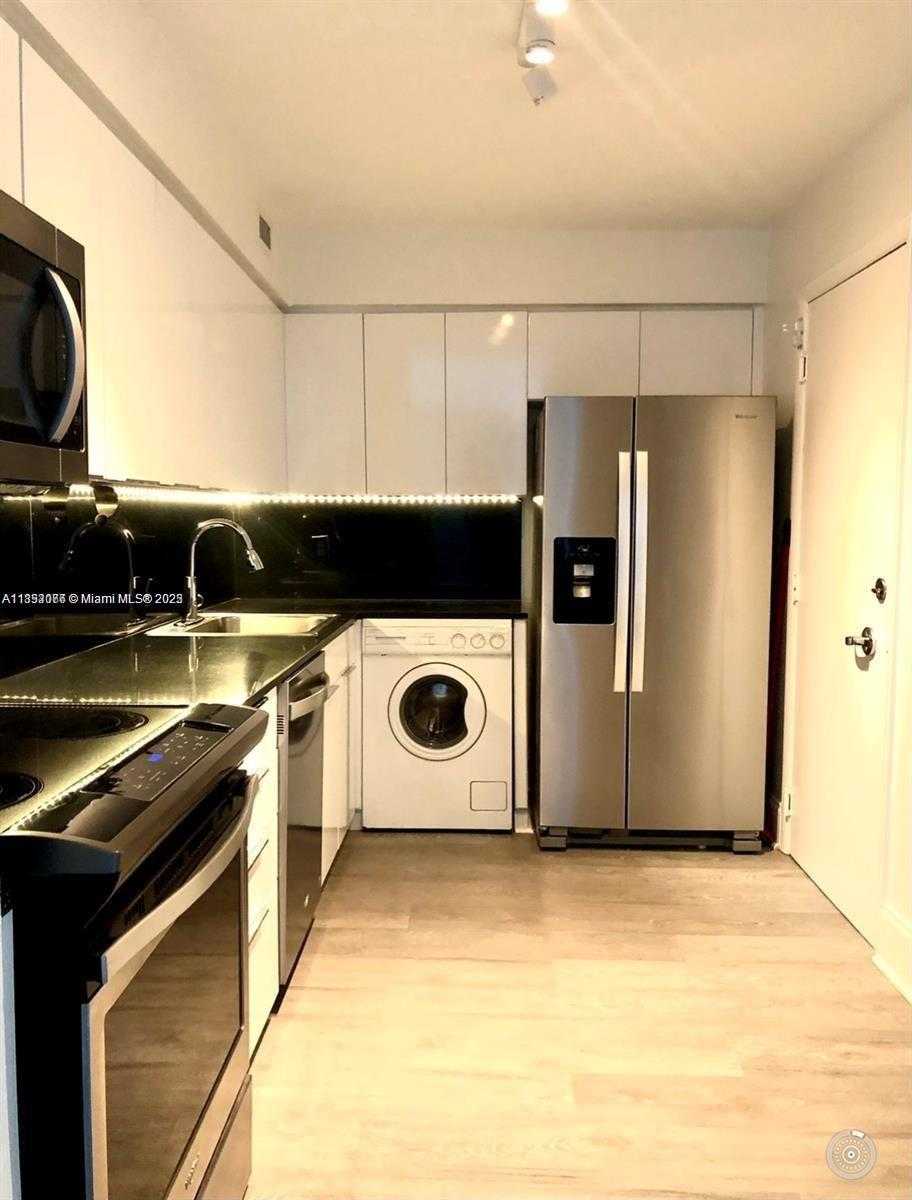 Small Image of 6770 INDIAN CREEK DR #PH S, Miami Beach Number 5