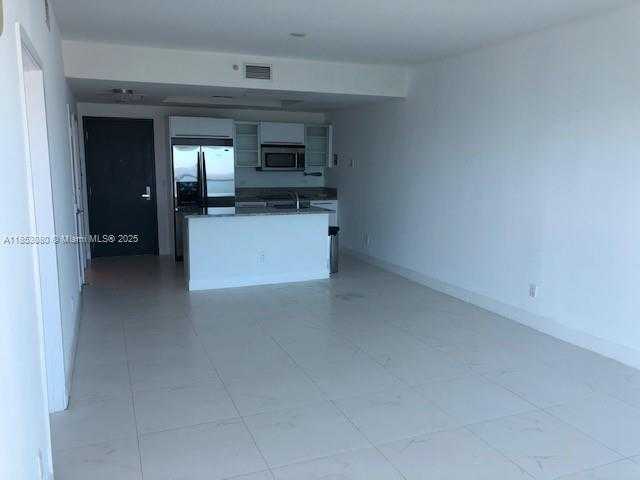 Small Image of 888 BISCAYNE BLVD #2811, Miami Number 10