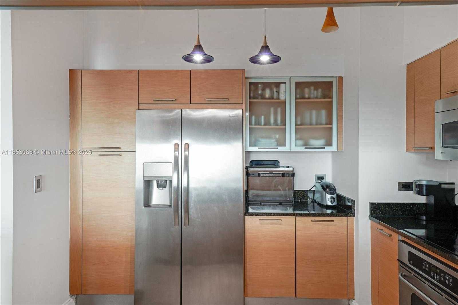 Small Image of 31 SOUTH EAST 5TH ST #3819, Miami Number 7