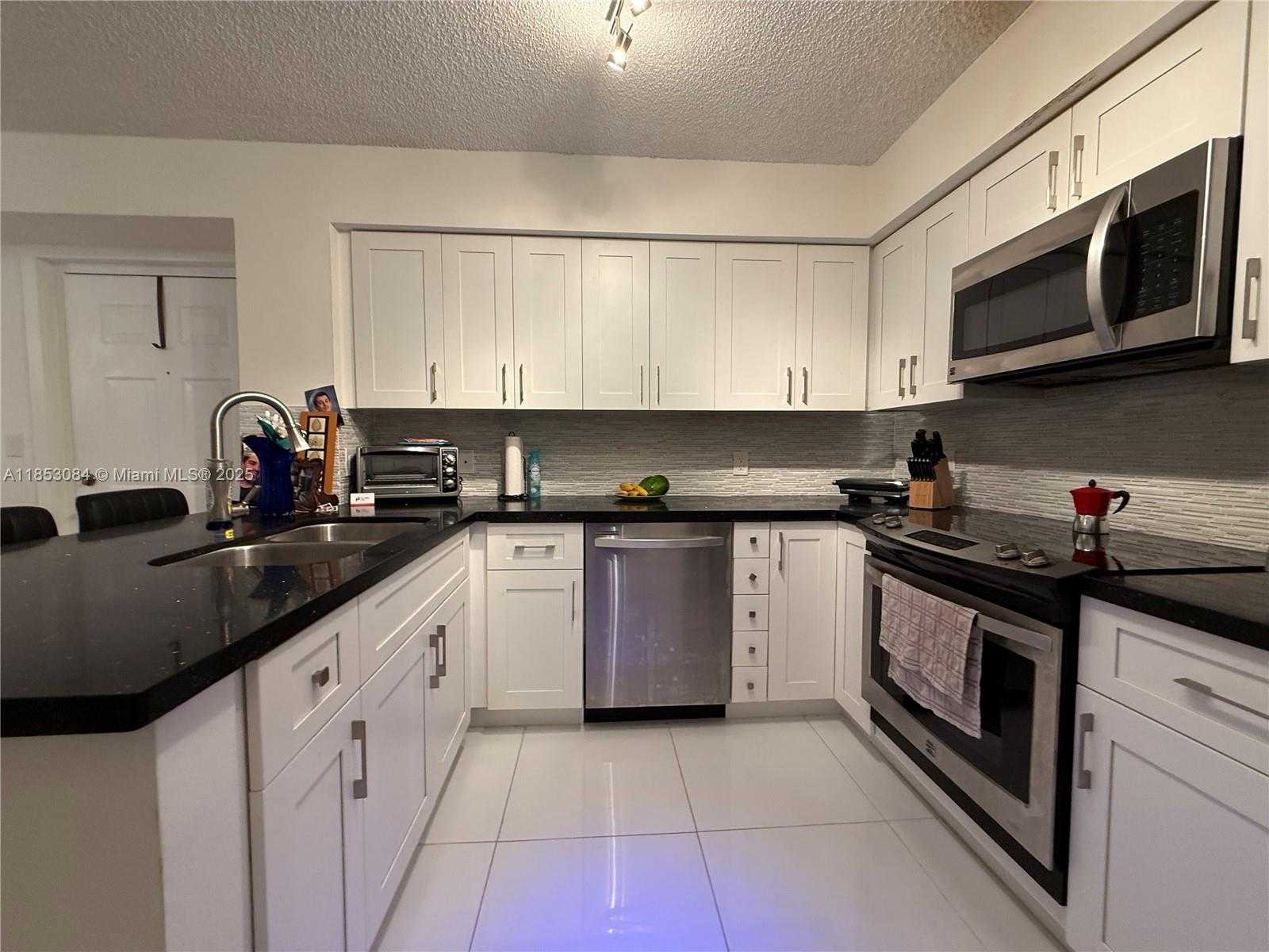Small Image of 4500 NORTH WEST 107TH AVE #107-9, Doral Number 2
