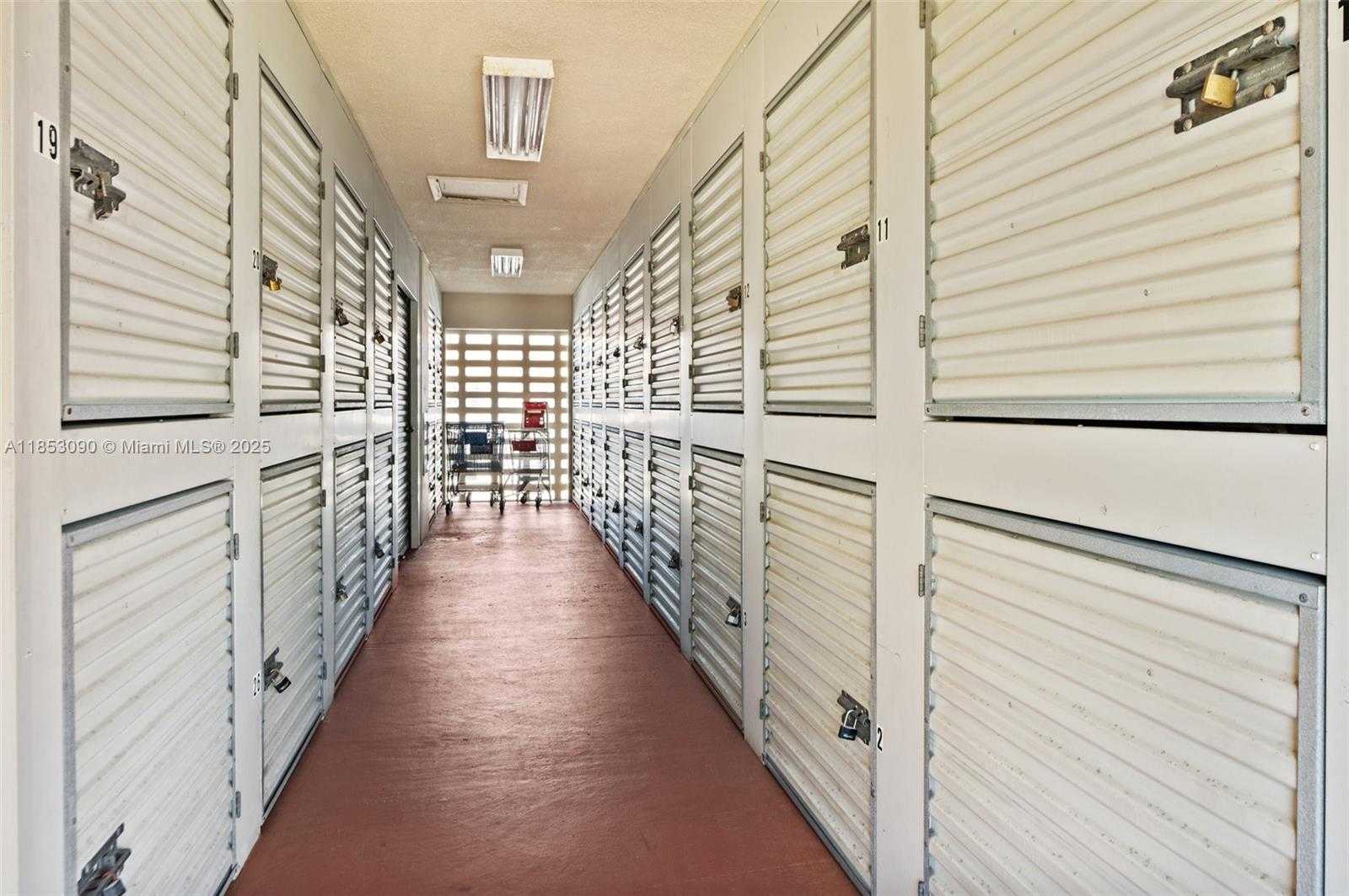 Small Image of 5300 WASHINGTON ST #G323, Hollywood Number 27