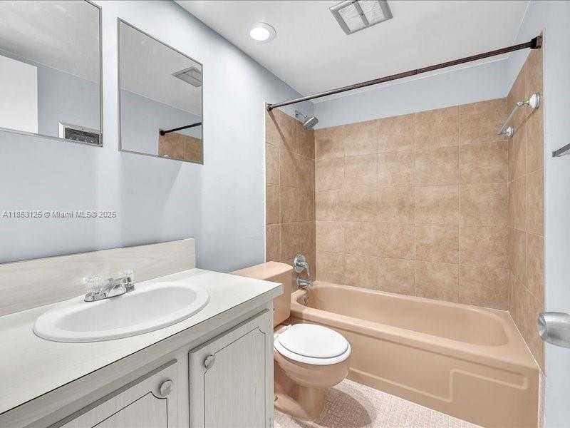 Small Image of 300 LAYNE BLVD #212, Hallandale Beach Number 8