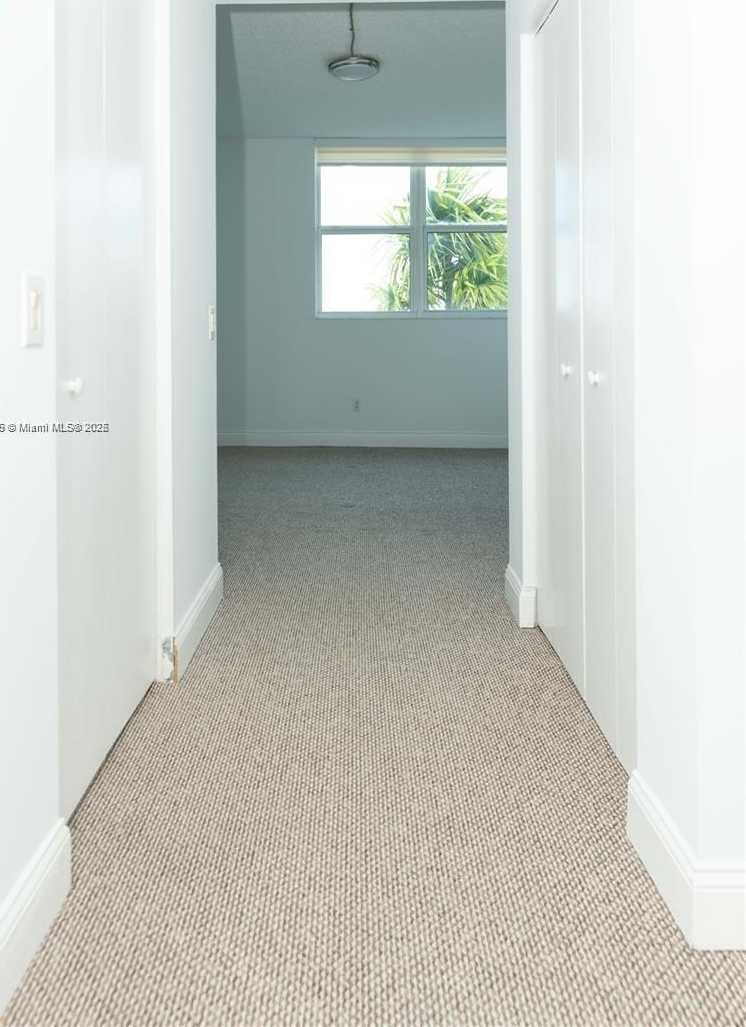 Small Image of 2475 BRICKELL AVE #709, Miami Number 20