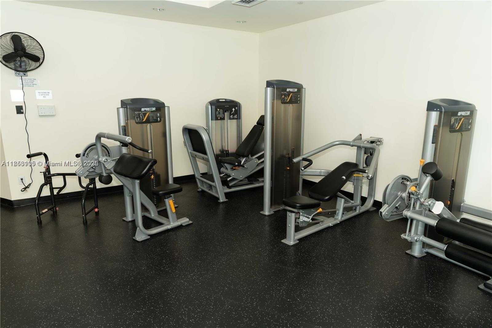 Small Image of 2475 BRICKELL AVE #709, Miami Number 28