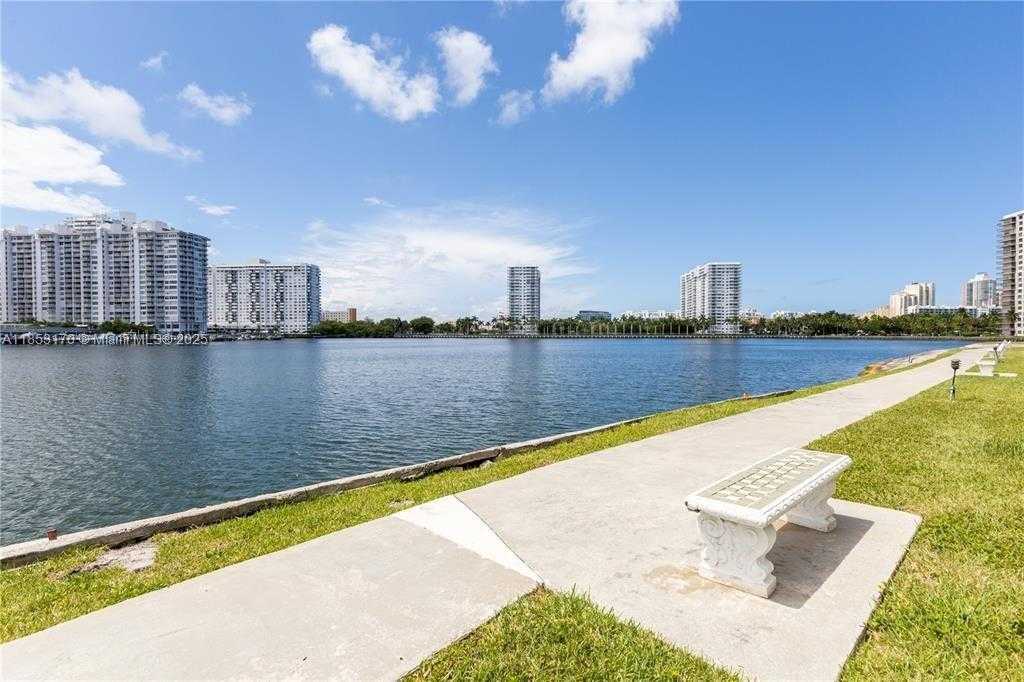 Small Image of 2980 POINT EAST DR #D310, Aventura Number 11