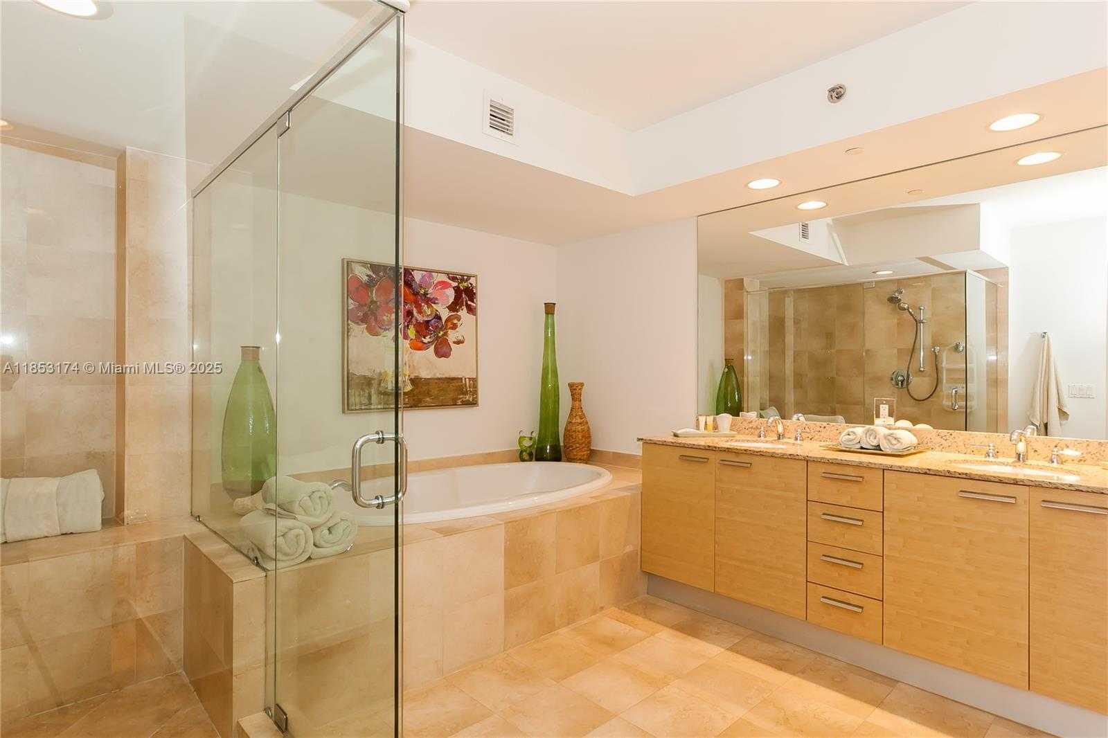 Small Image of 1830 SOUTH OCEAN DR #3711, Hallandale Beach Number 10