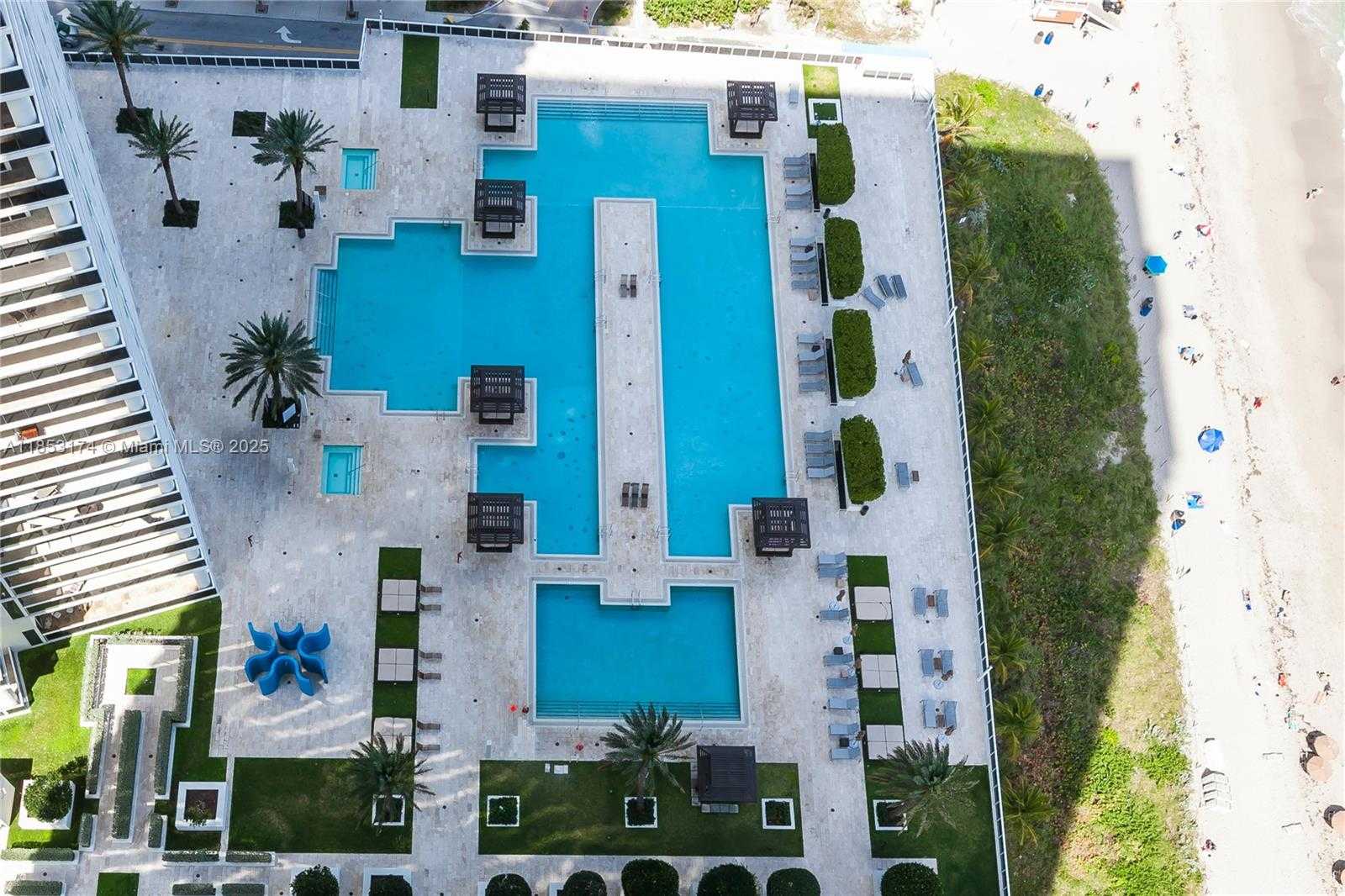 Small Image of 1830 SOUTH OCEAN DR #3711, Hallandale Beach Number 15