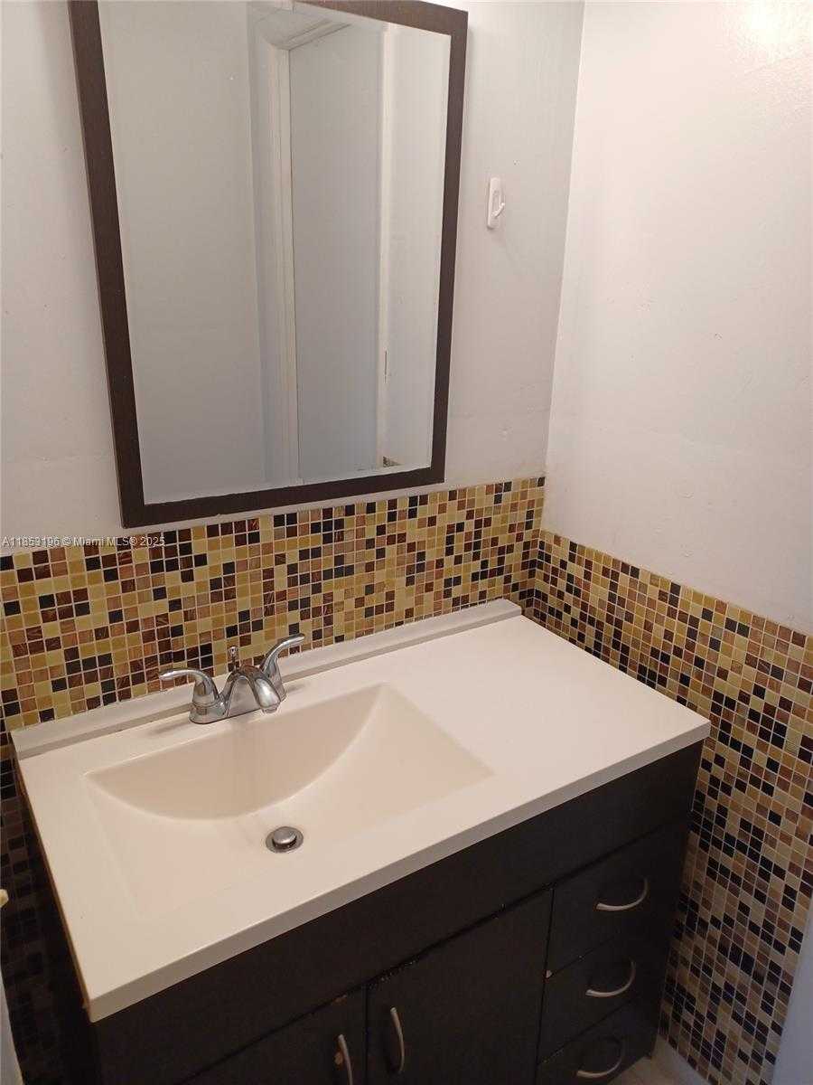 Small Image of 445 NORTH EAST 195TH ST #230, Miami Number 6