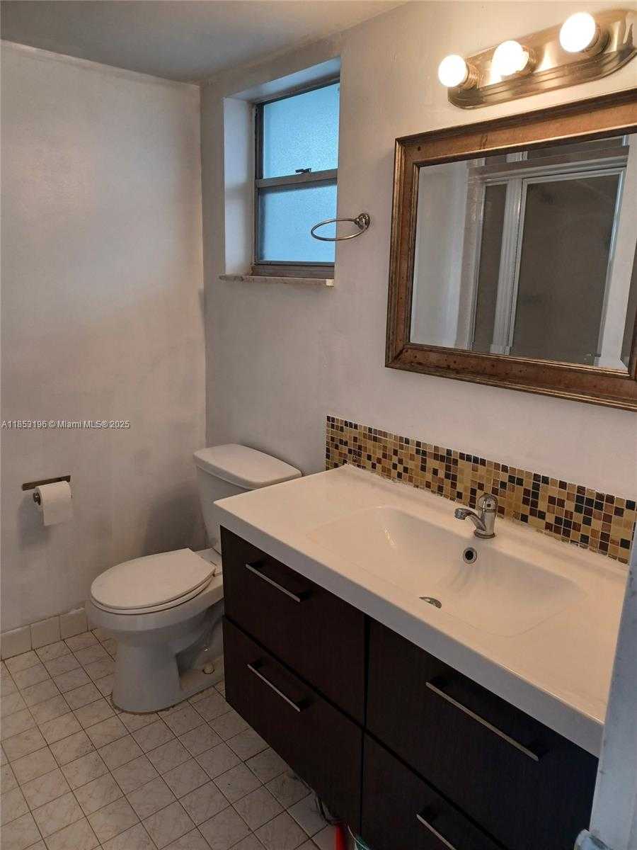 Small Image of 445 NORTH EAST 195TH ST #230, Miami Number 7