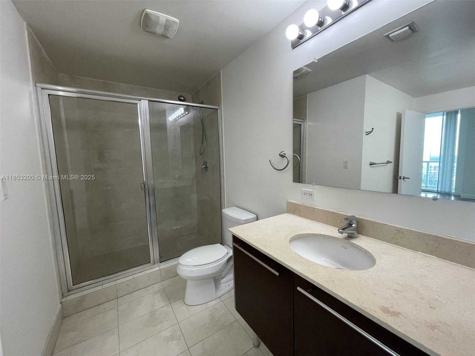 Small Image of 1900 NORTH BAYSHORE DR #2112, Miami Number 18