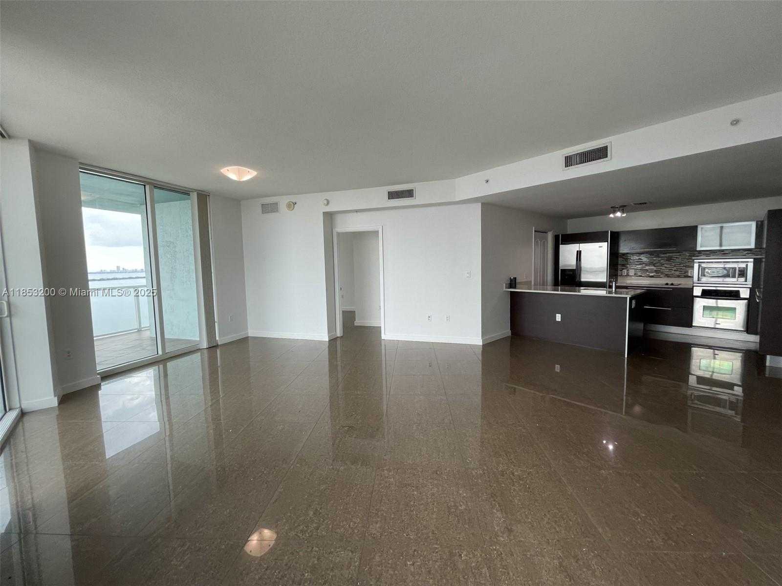 Small Image of 1900 NORTH BAYSHORE DR #2112, Miami Number 19