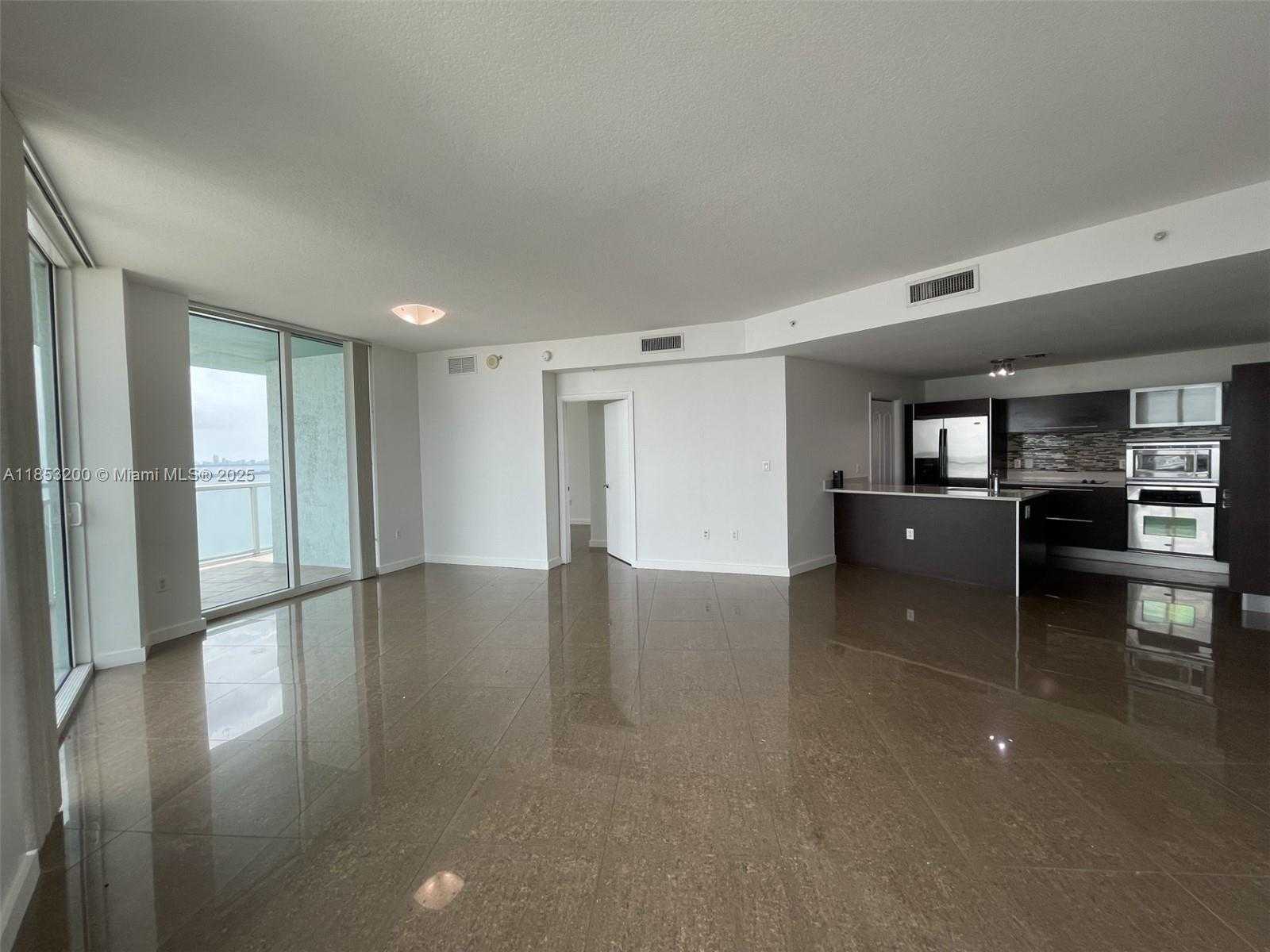 Small Image of 1900 NORTH BAYSHORE DR #2112, Miami Number 22