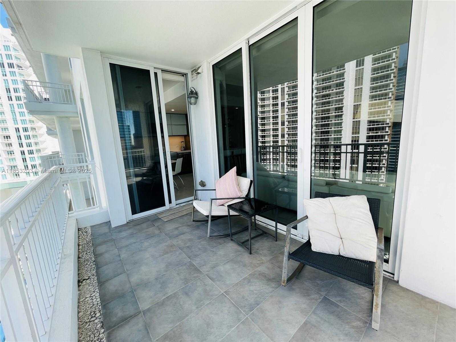 Small Image of 801 BRICKELL KEY BLVD #2402, Miami Number 20