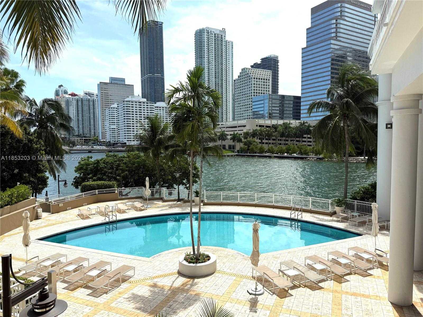 Small Image of 801 BRICKELL KEY BLVD #2402, Miami Number 40