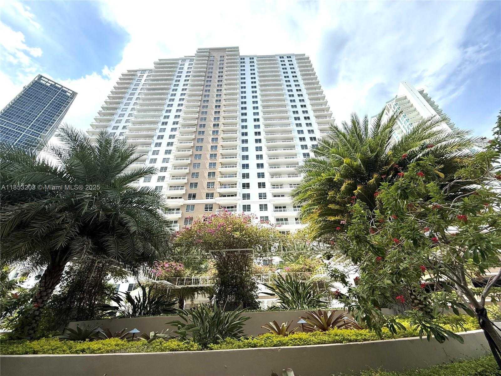 Small Image of 801 BRICKELL KEY BLVD #2402, Miami Number 43