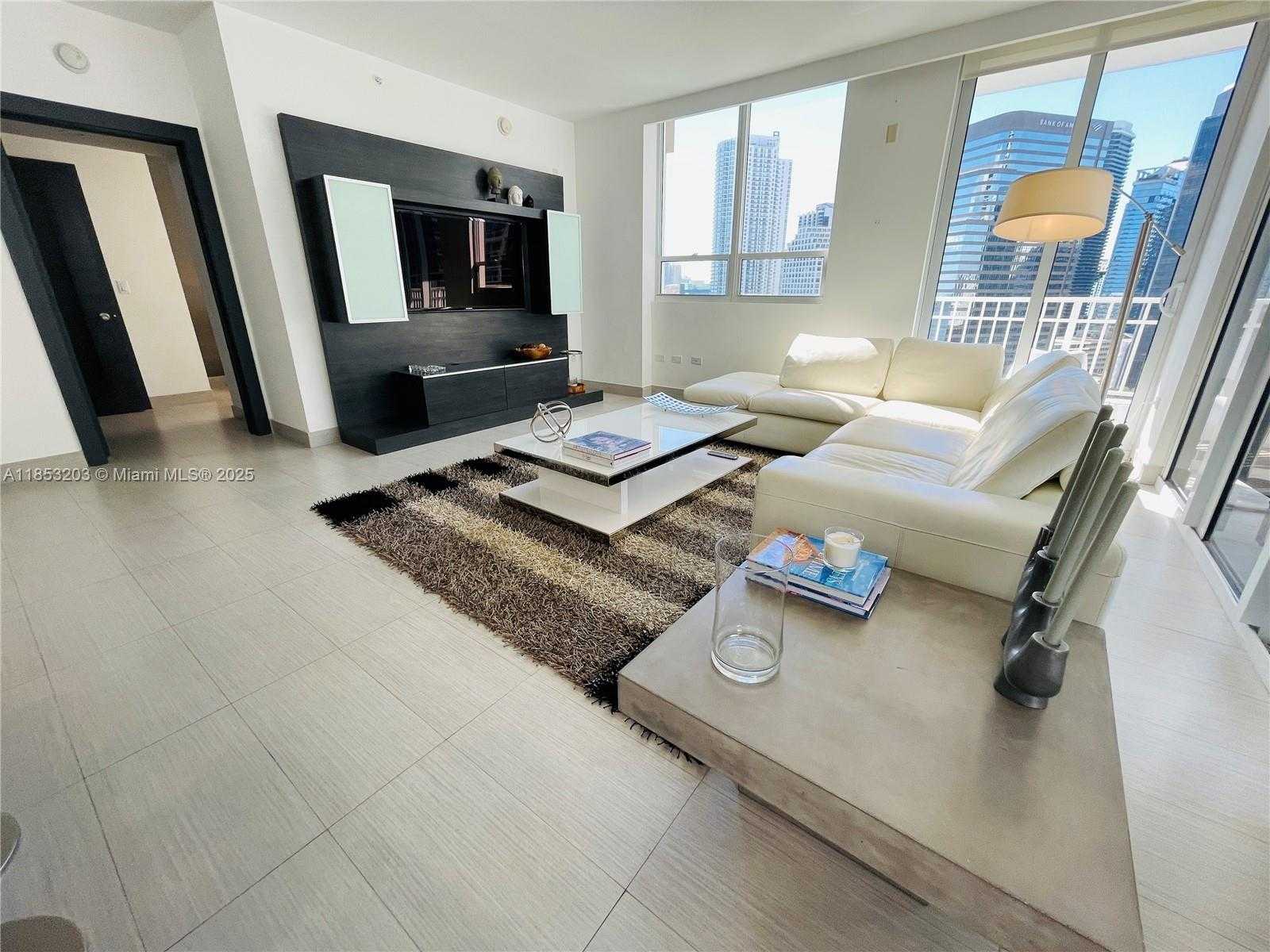 Small Image of 801 BRICKELL KEY BLVD #2402, Miami Number 9