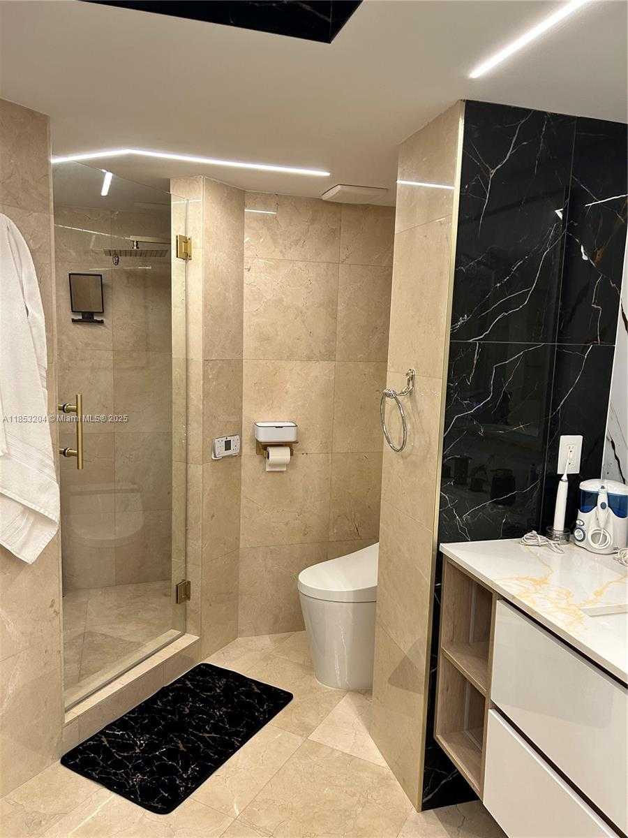 Small Image of 16425 COLLINS AVE #2016, Sunny Isles Beach Number 17