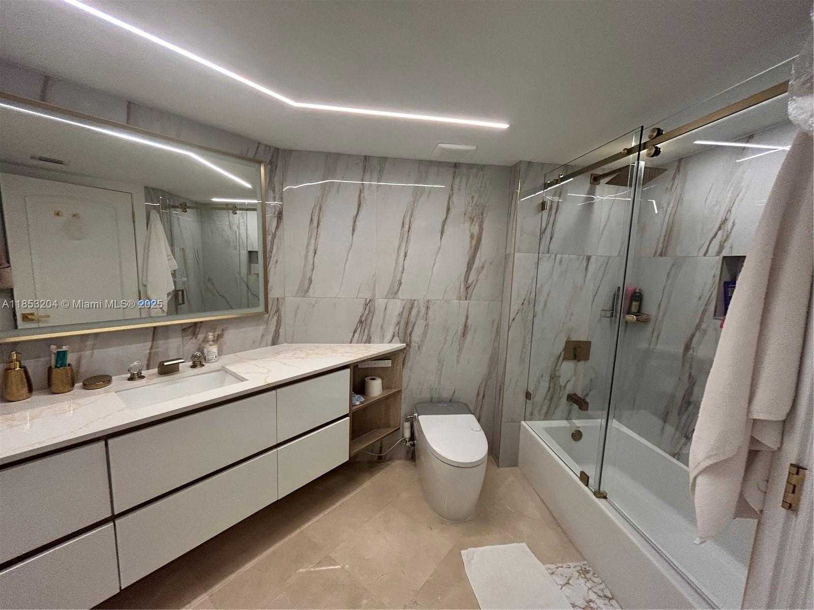 Small Image of 16425 COLLINS AVE #2016, Sunny Isles Beach Number 23