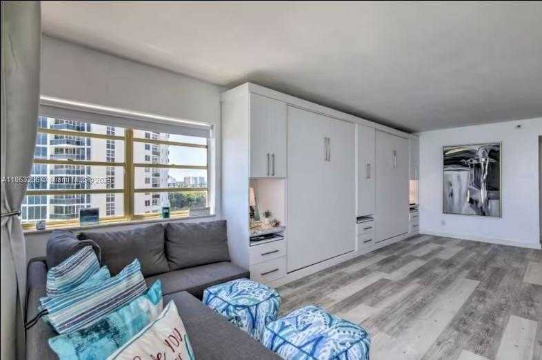 Small Image of 19201 COLLINS AVE #610, Sunny Isles Beach Number 11