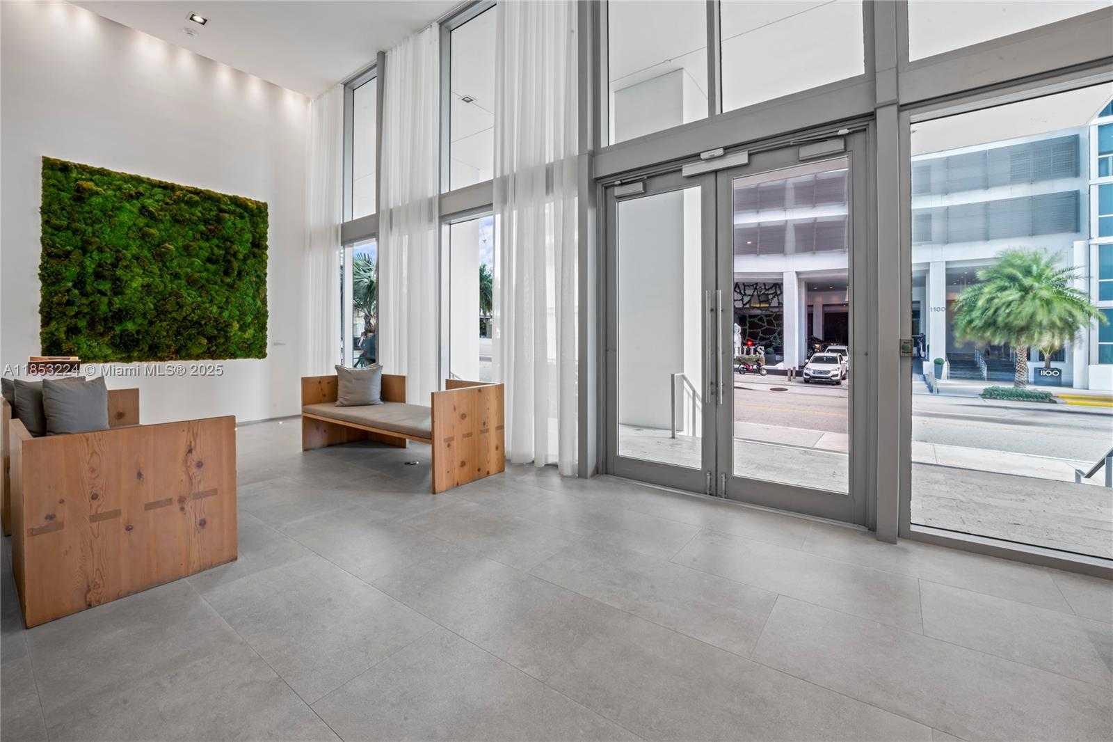 Small Image of 1040 BISCAYNE BLVD #3203, Miami Number 29
