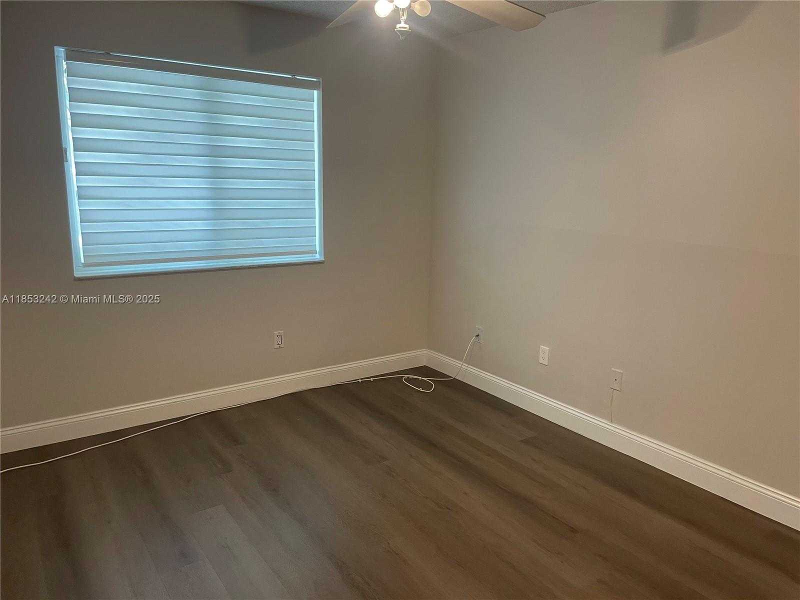 Small Image of 430 SOUTH PARK RD #3-102, Hollywood Number 10