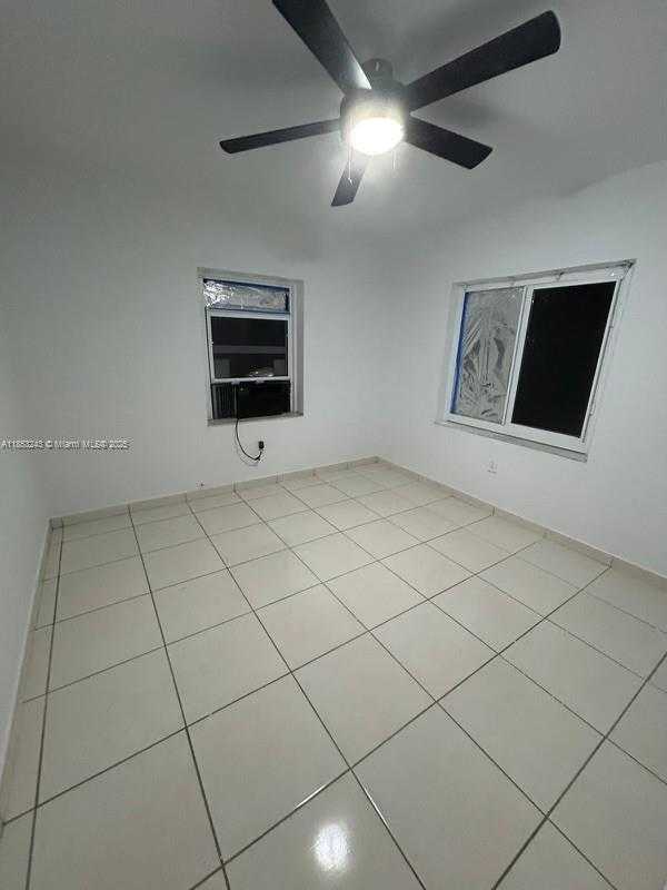 Small Image of 635 SOUTH WEST 16TH AVE #4, Miami Number 4