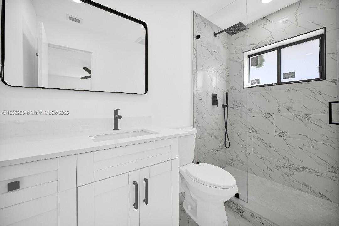 Small Image of 18001 SOUTH WEST 91ST AVE, Palmetto Bay Number 13