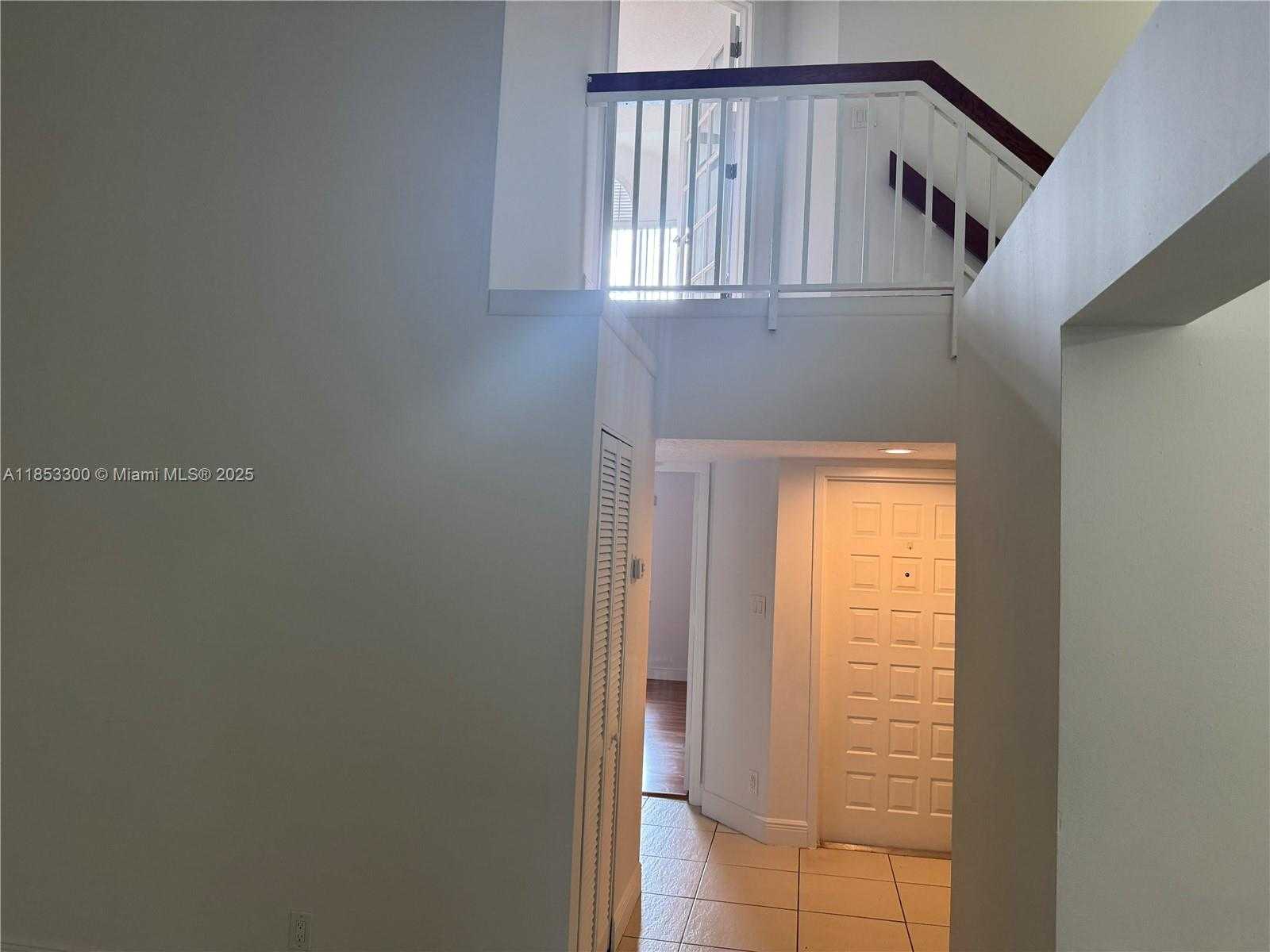 Small Image of 13910 SOUTH WEST 91ST TER #13910, Miami Number 10
