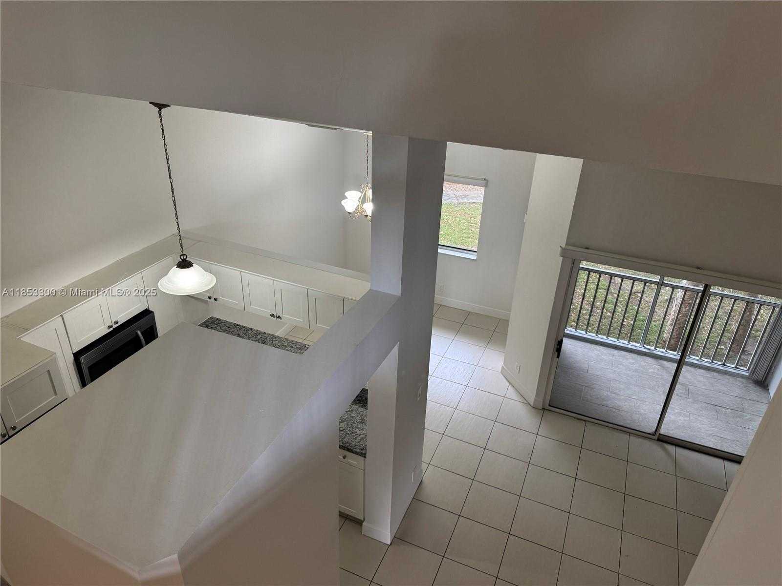 Small Image of 13910 SOUTH WEST 91ST TER #13910, Miami Number 21