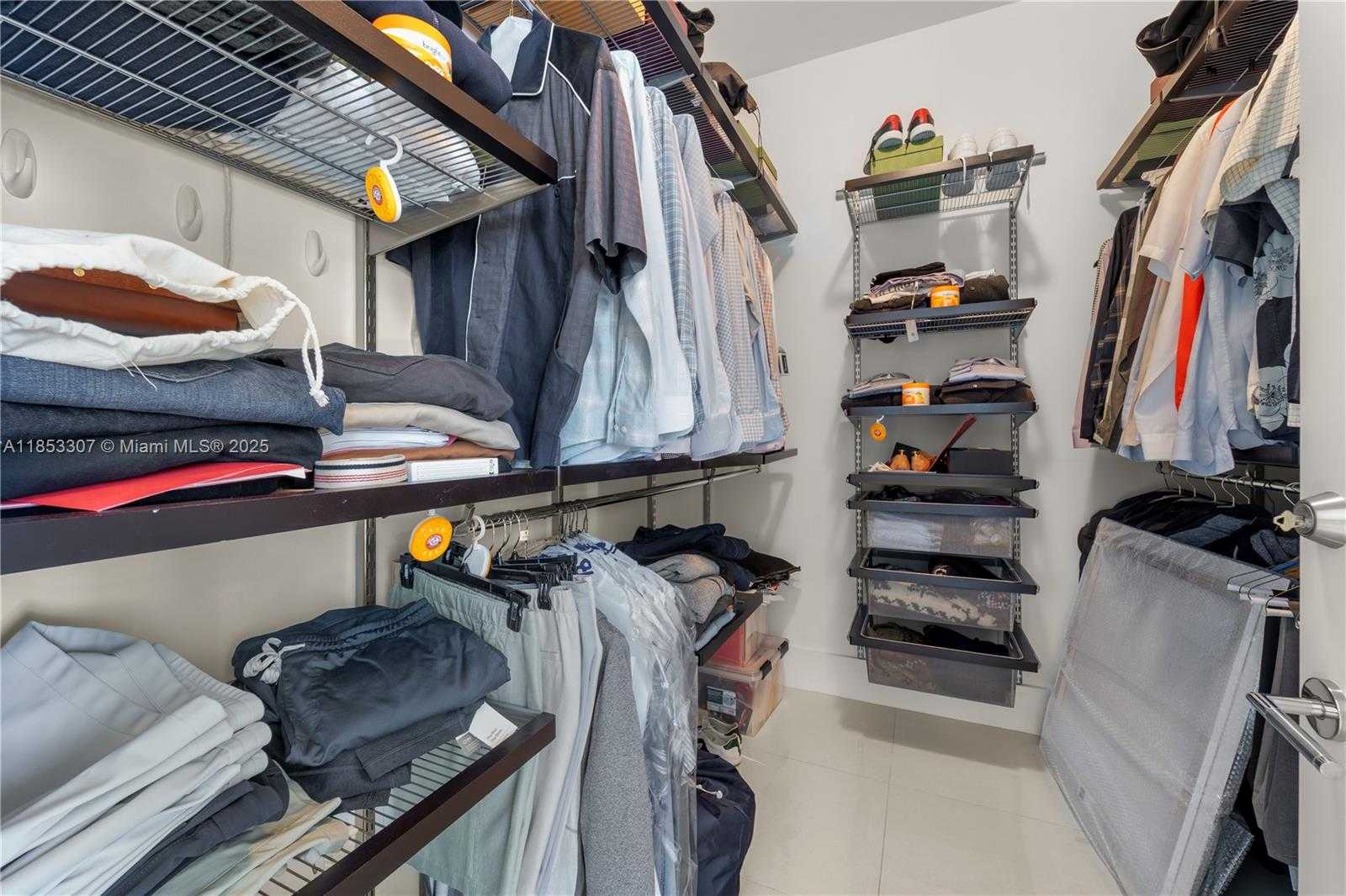 Small Image of 4100 ISLAND BLVD #902, Aventura Number 23
