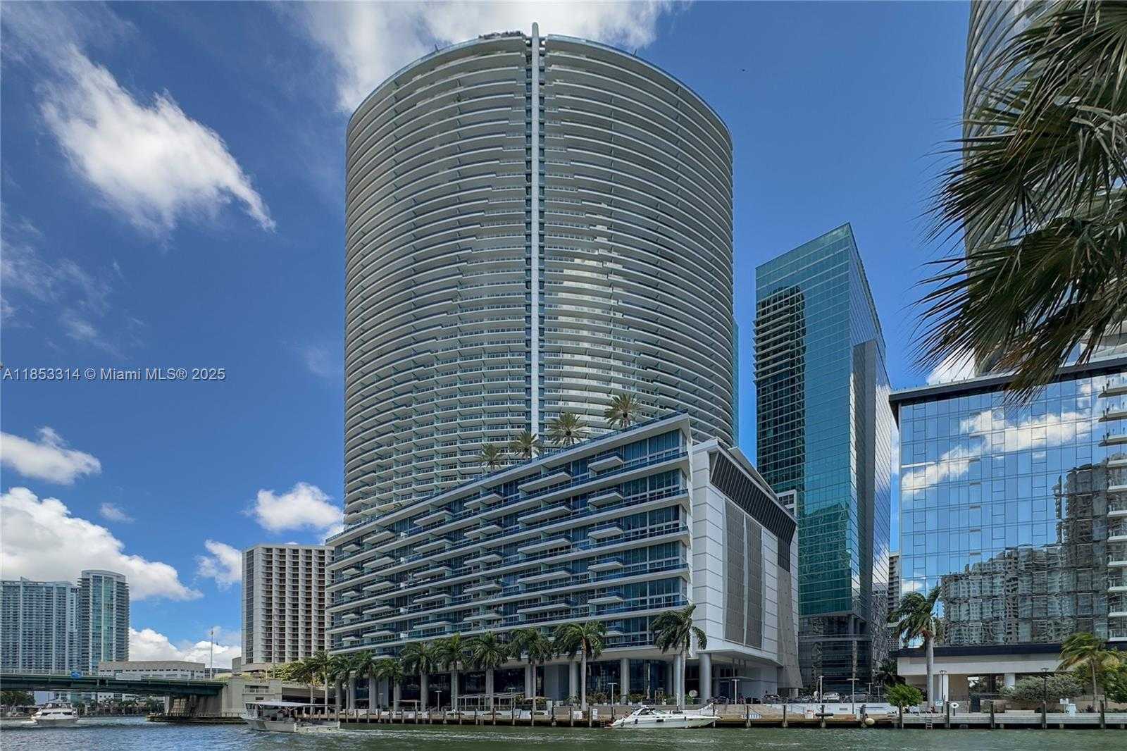 Small Image of 200 BISCAYNE BOULEVARD WAY #5101, Miami Number 36