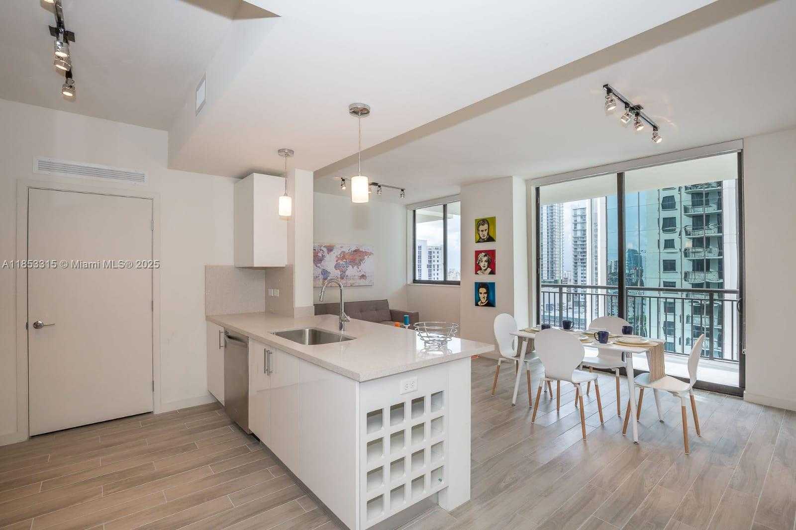 Small Image of 999 SOUTH WEST 1ST AVE #1715, Miami Number 11