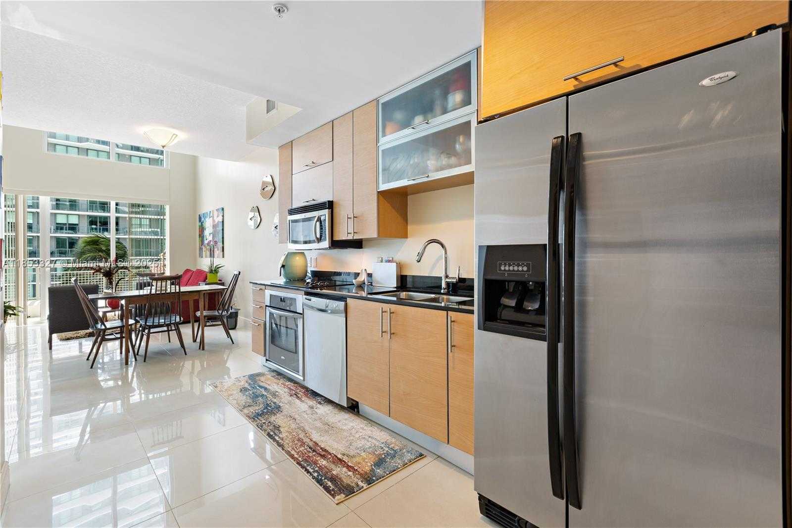 Small Image of 60 SOUTH WEST 13TH ST #1422, Miami Number 4