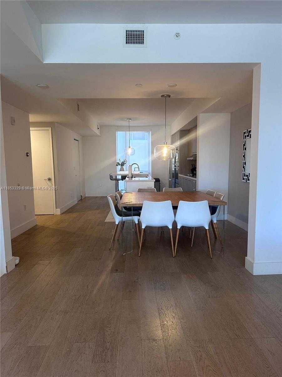 Small Image of 1000 99TH ST #5, Bay Harbor Islands Number 16