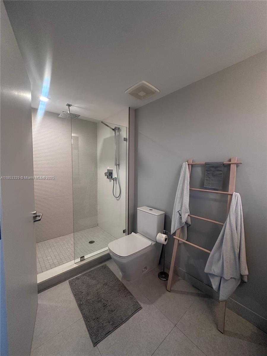 Small Image of 1000 99TH ST #5, Bay Harbor Islands Number 18