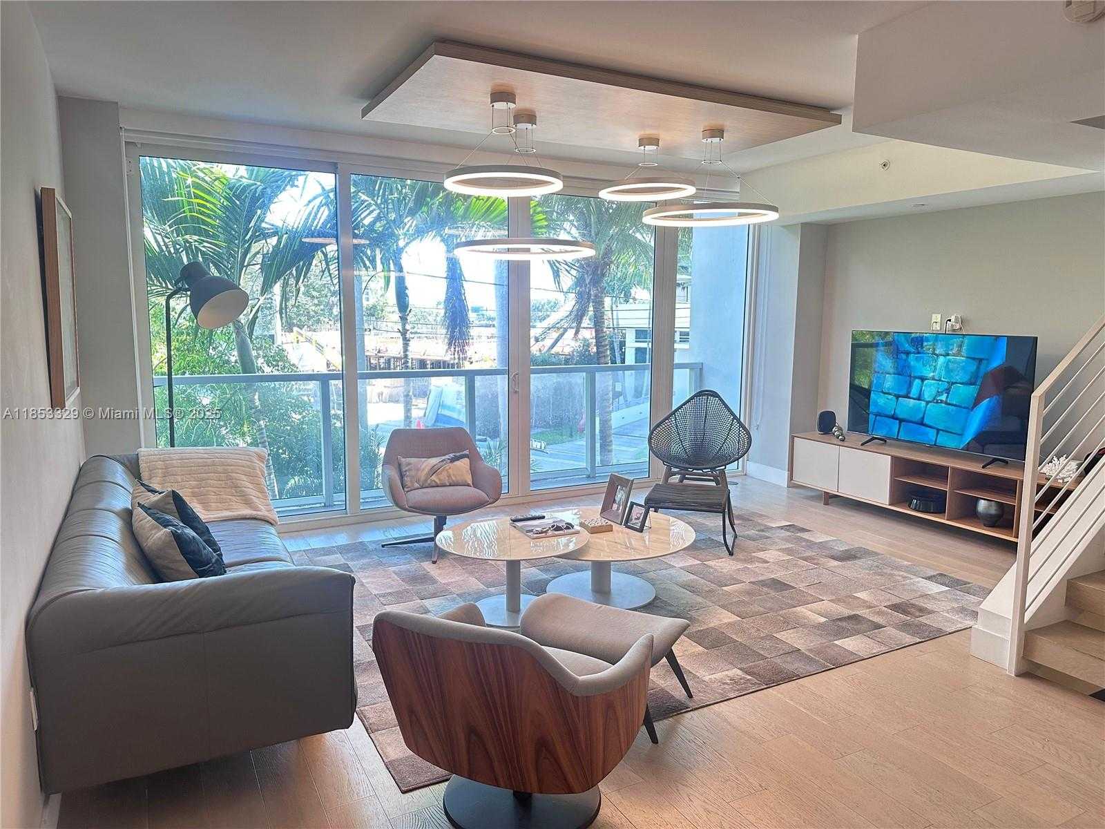 Small Image of 1000 99TH ST #5, Bay Harbor Islands Number 3