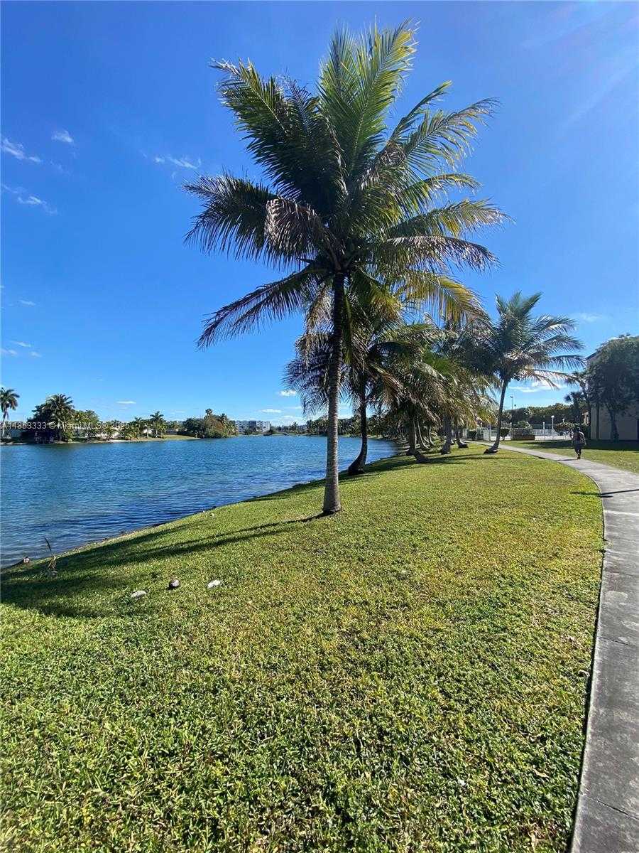 Small Image of 14501 NORTH KENDALL DR #307H, Miami Number 13