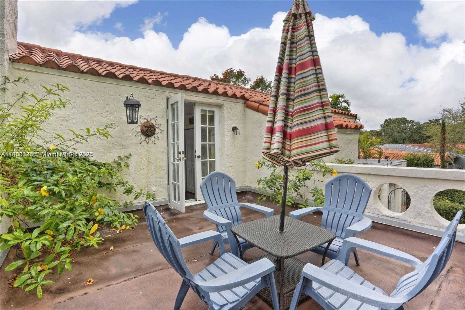 Small Image of 1222 PIZARRO ST, Coral Gables Number 19