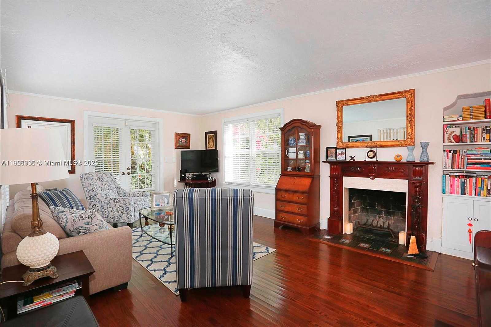 Small Image of 1222 PIZARRO ST, Coral Gables Number 6