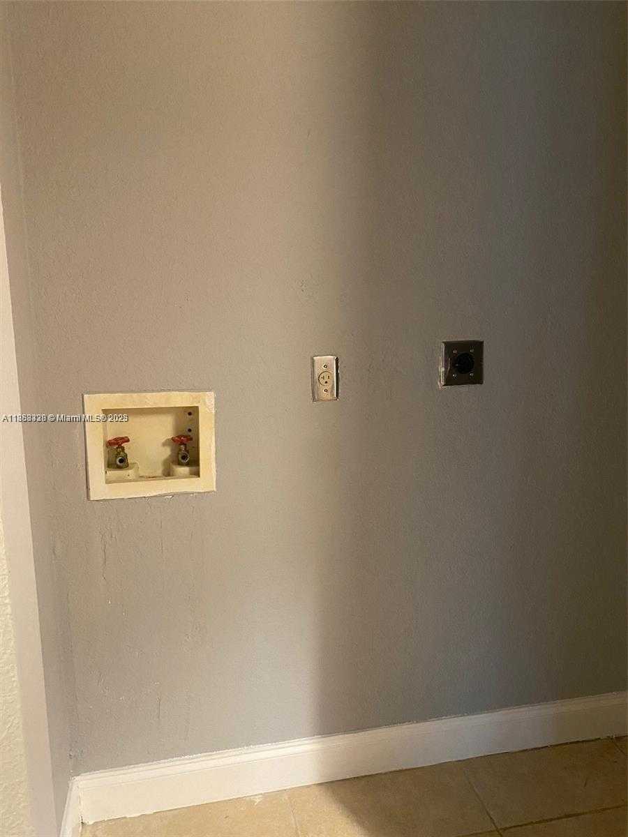 Small Image of 8301 SOUTH WEST 142ND AVE #B205, Miami Number 5