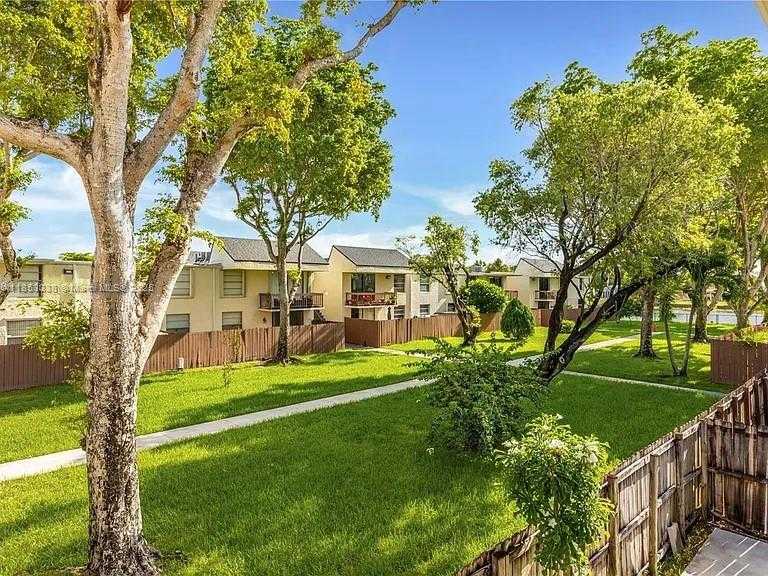 Small Image of 8301 SOUTH WEST 142ND AVE #B205, Miami Number 6
