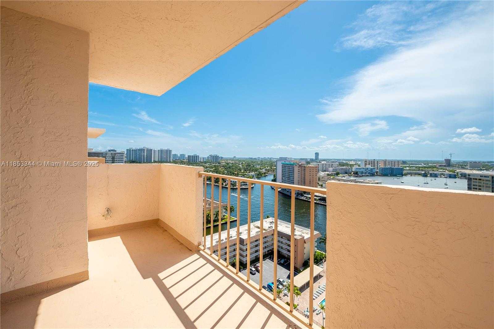 Small Image of 1865 SOUTH OCEAN DR #20K, Hallandale Beach Number 7