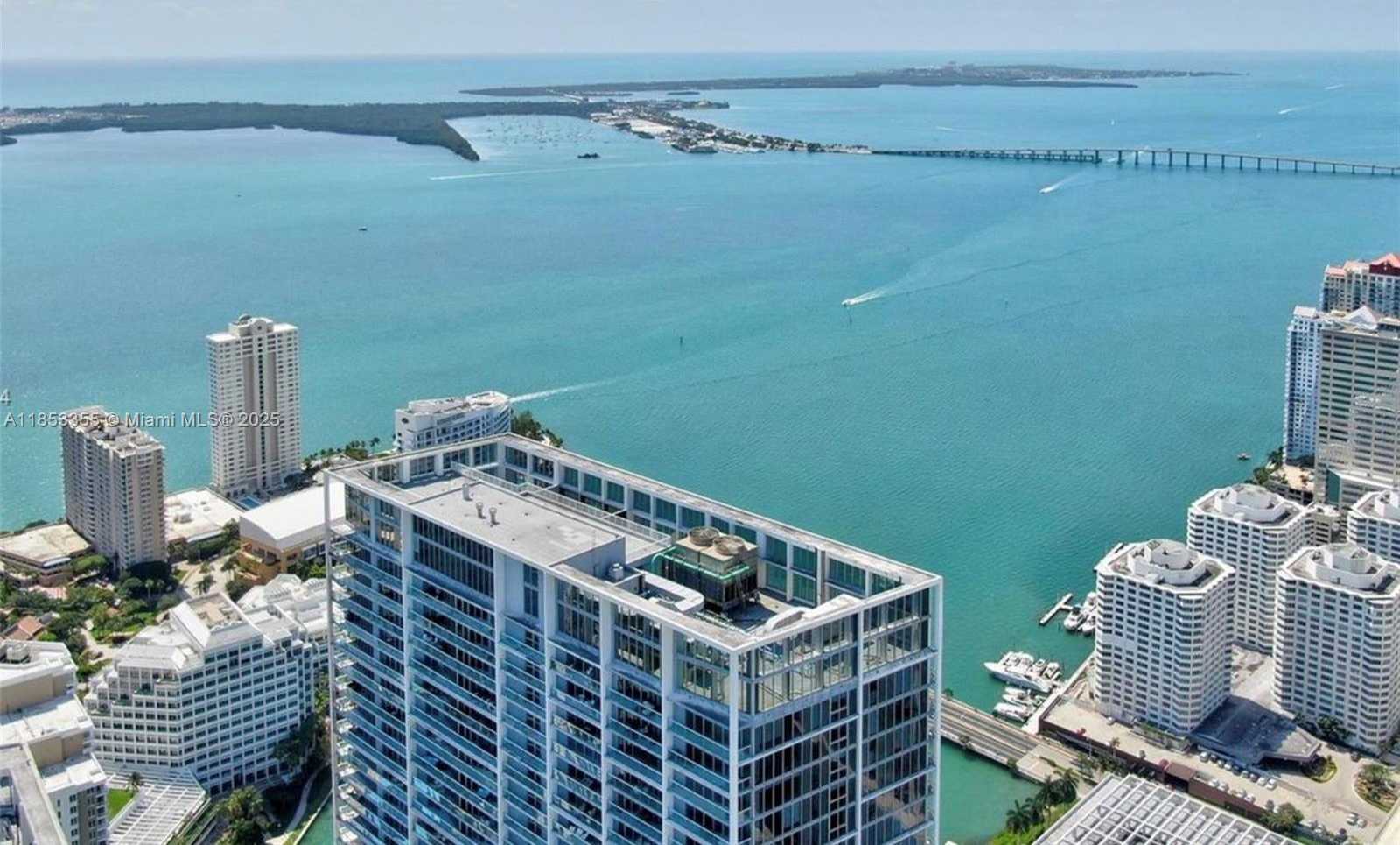 Small Image of 495 BRICKELL AVE #1409, Miami Number 16