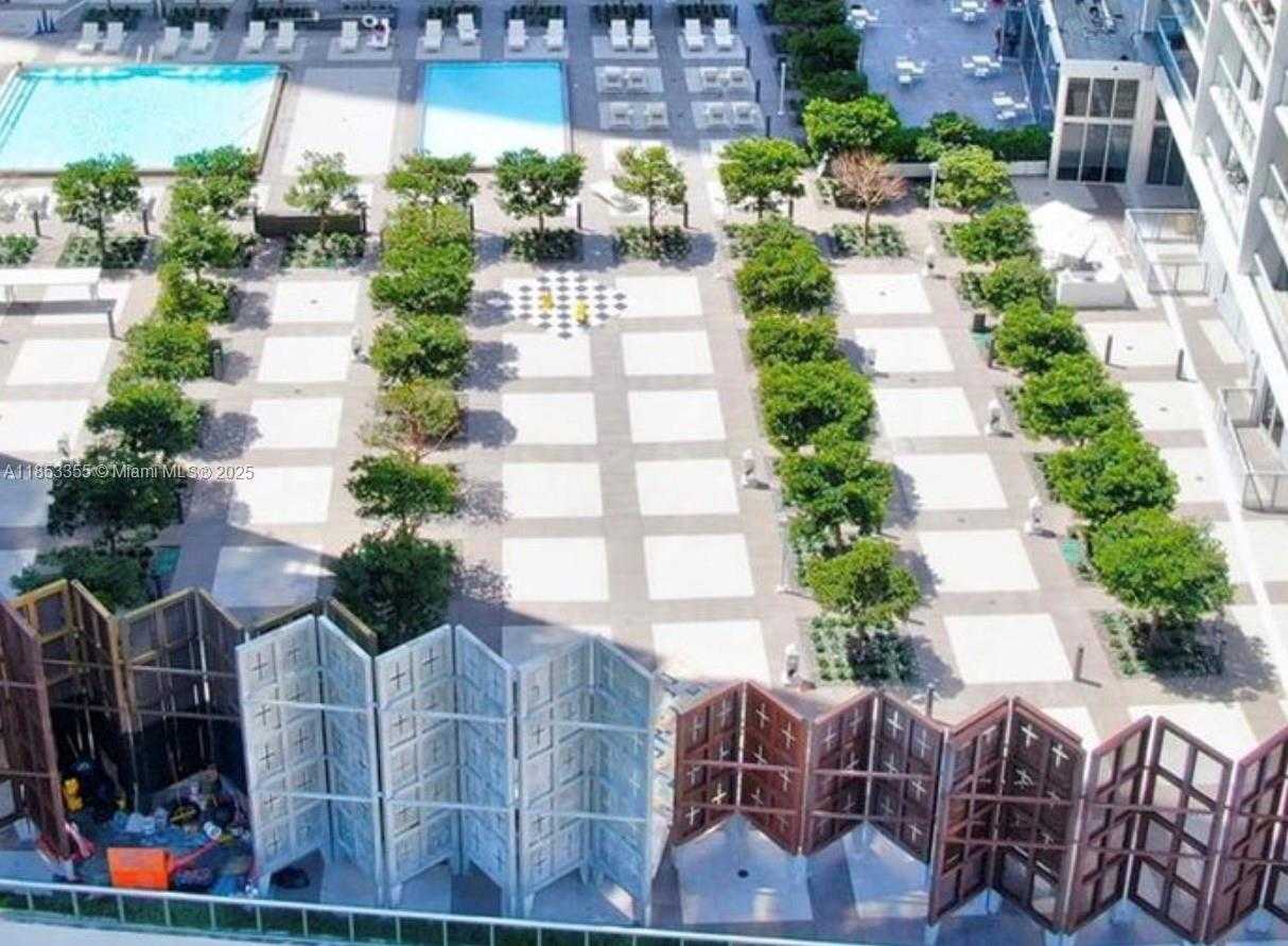 Small Image of 495 BRICKELL AVE #1409, Miami Number 18